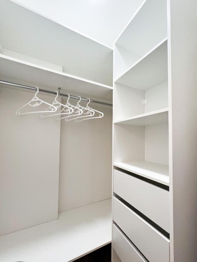 Renthouse Apartments Neoclassic Кишинёв Экстерьер фото